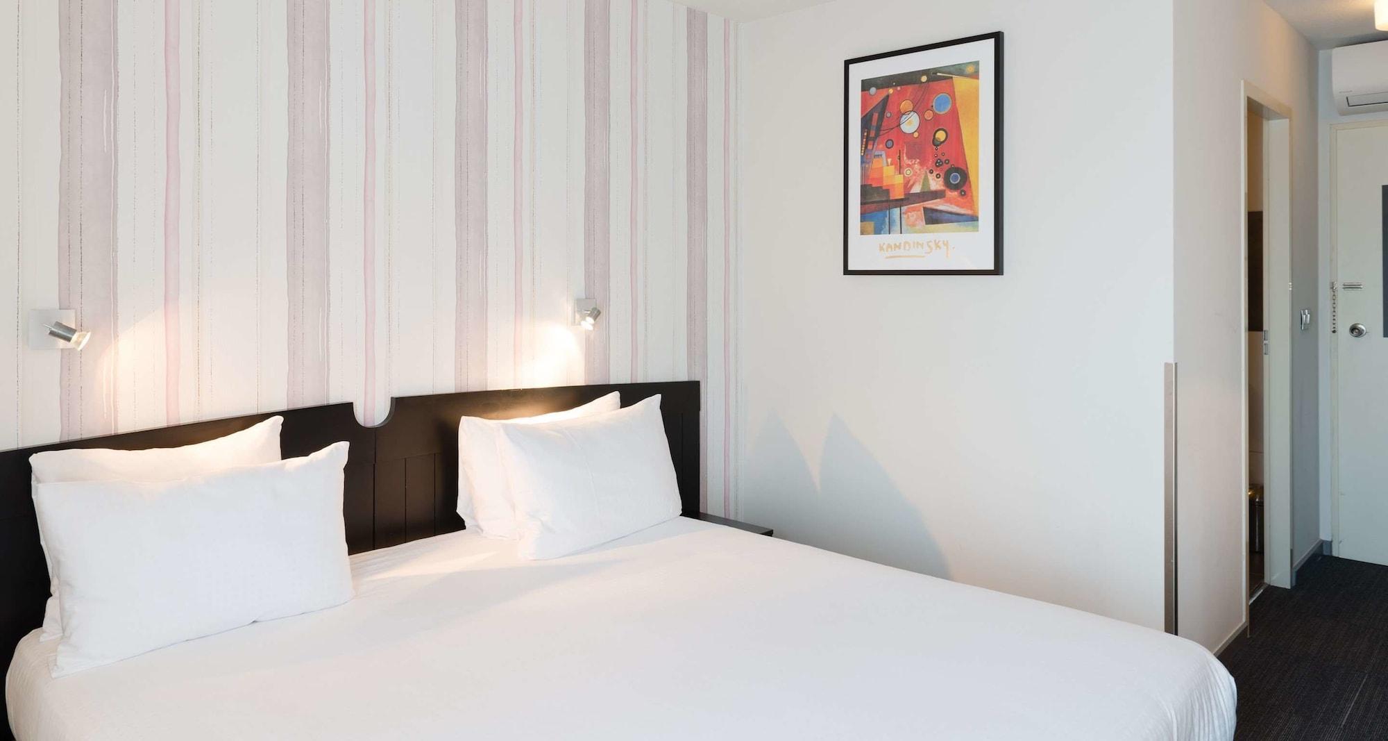 Best Western Hotel Вавр Экстерьер фото