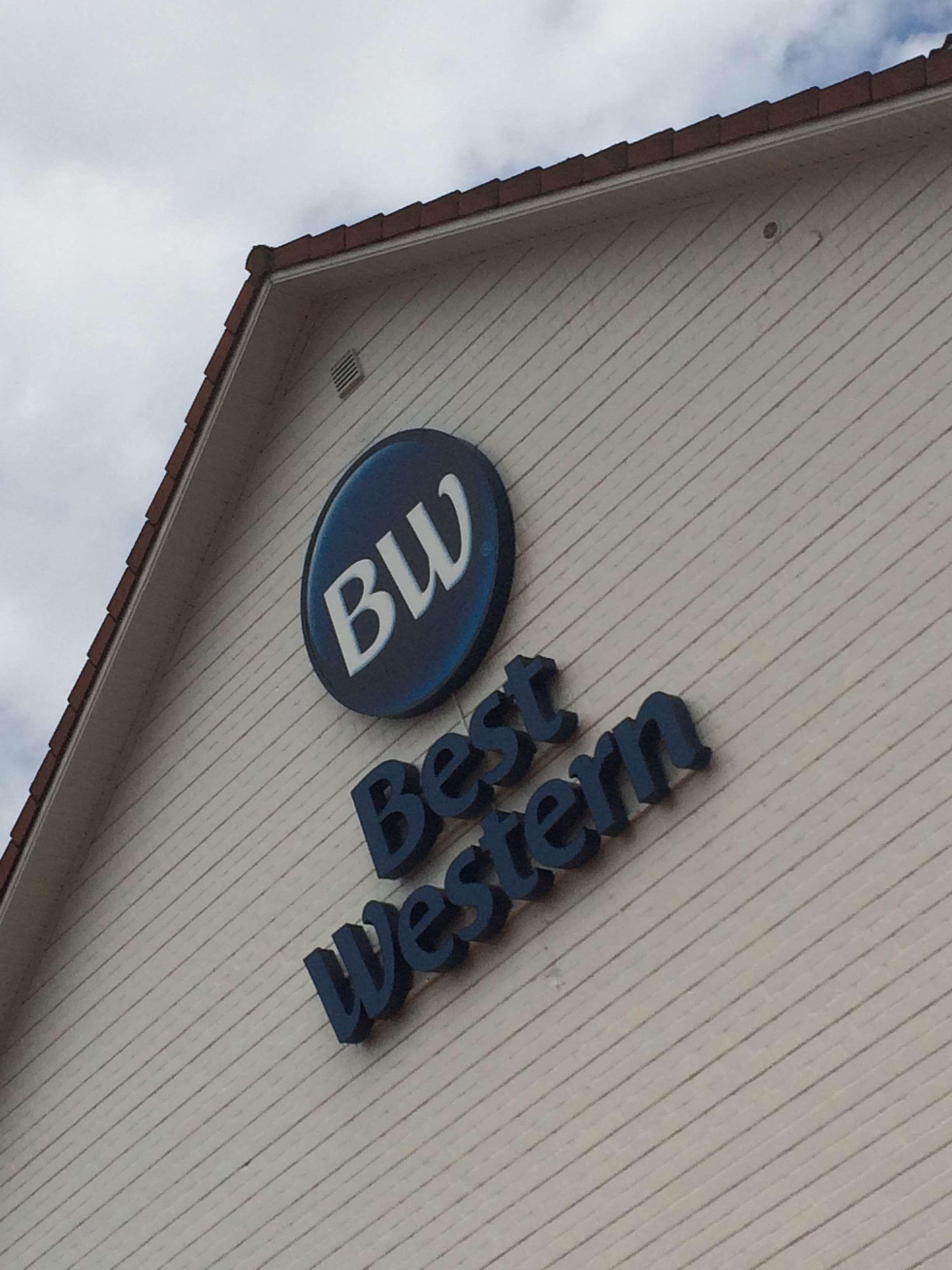 Best Western Hotel Вавр Экстерьер фото