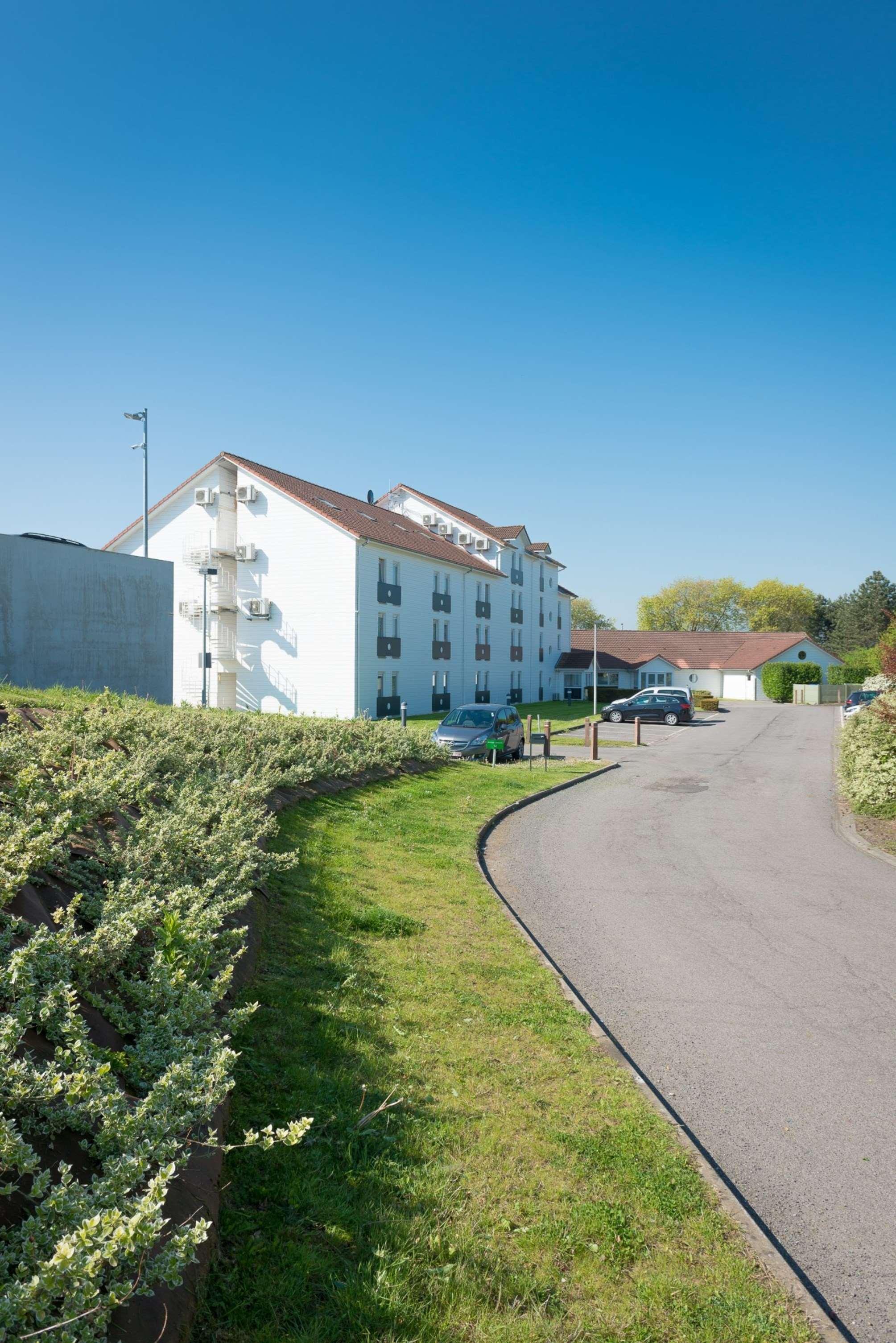 Best Western Hotel Вавр Экстерьер фото