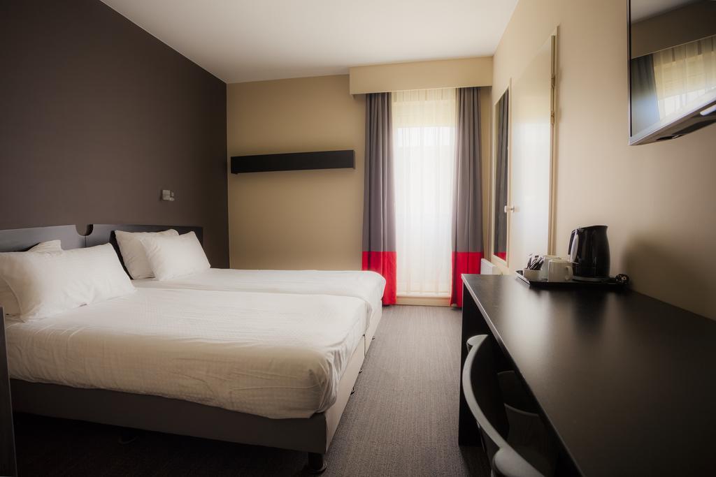 Best Western Hotel Вавр Экстерьер фото